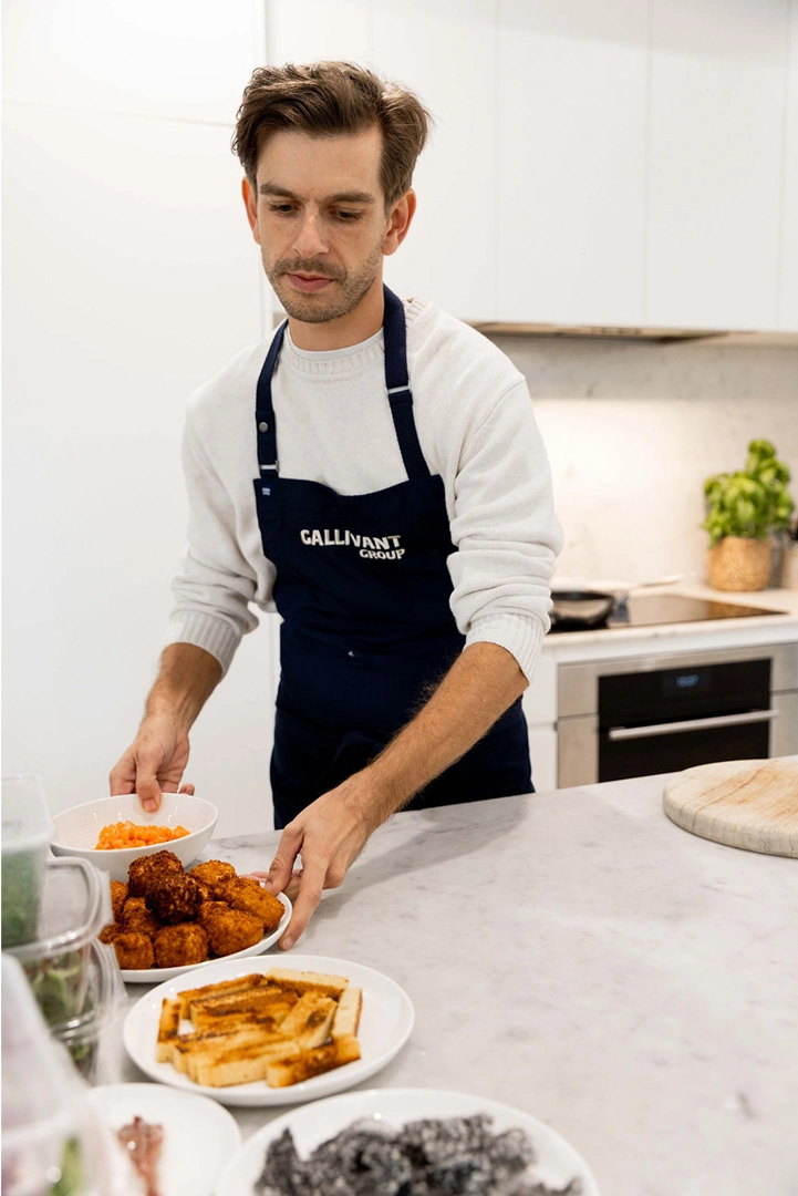 Sean Young cooking